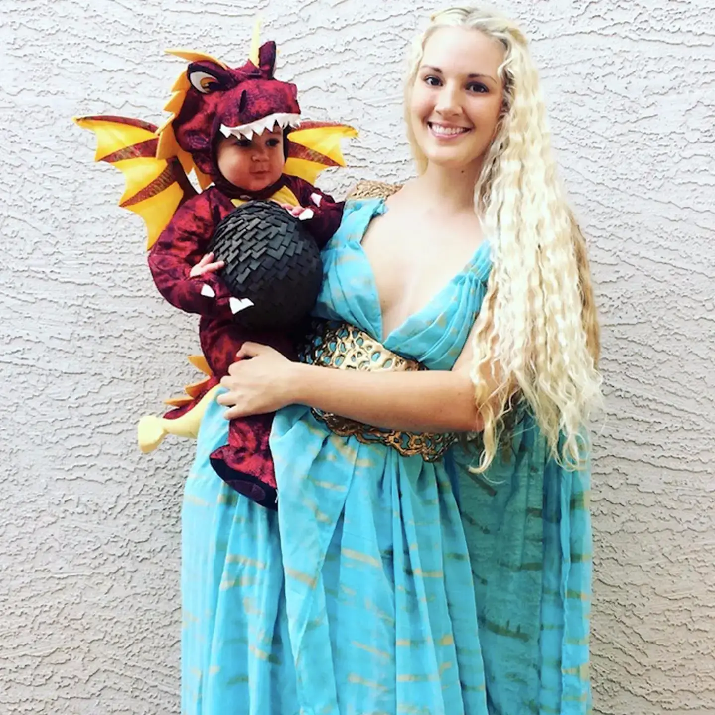 10 Clever Adorable Mother And Son Costume Ideas For Cosplay
