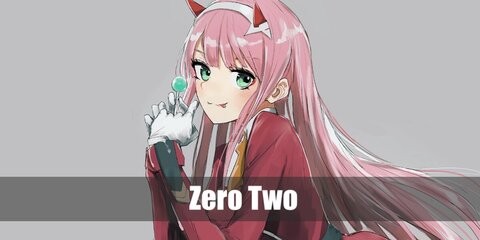  Zero Two’s costume is a special long-sleeved red school uniform with black and silver trims, black leggings, a special pair of long white tube shoes with black highlights, and a white headband with small red horns.