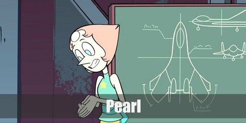 Pearl's costume features a Tiffany blue tank top with a sash, a pair of yellow shorts, peach-colored socks, and blue shoes. She also has a gem on her forehead.