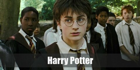 Harry Potter’s costume can be recreated by wearing a Hogwarts robe and necktie over school clothing. Then you can style it with rounded glasses and a painted scar.