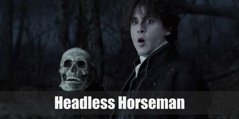  The Headless Horseman looks sinister yet regal in his mercenary uniform. He wears a typical colonial outfit consisting of a jacket, jabot, and cuffs. He is also armed with his axe.  