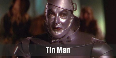  It’s easy to look like the Tin Man! All you need is to look silver all over. You will need a metallic silver top, metallic silver pants, metallic silver boots and gloves, and metallic silver body paint. 
