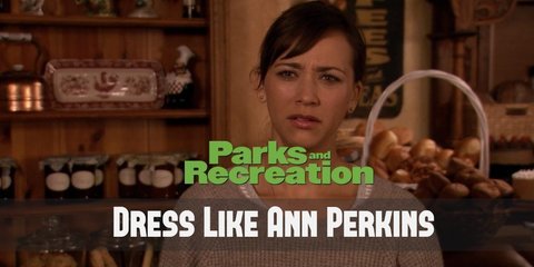 All of Ann Perkins outfits are full of print like polka dots, stripes, flowers, and animal prints but they are always a mature color