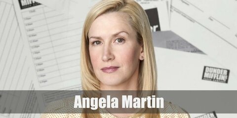 Angels Martin’s costume is a turtleneck top, a light cardigan, a pencil skirt, a straight blonde wig, and a thin headband. You’ll find the perfect office worker in Angela Martin (and no that’s not a compliment).